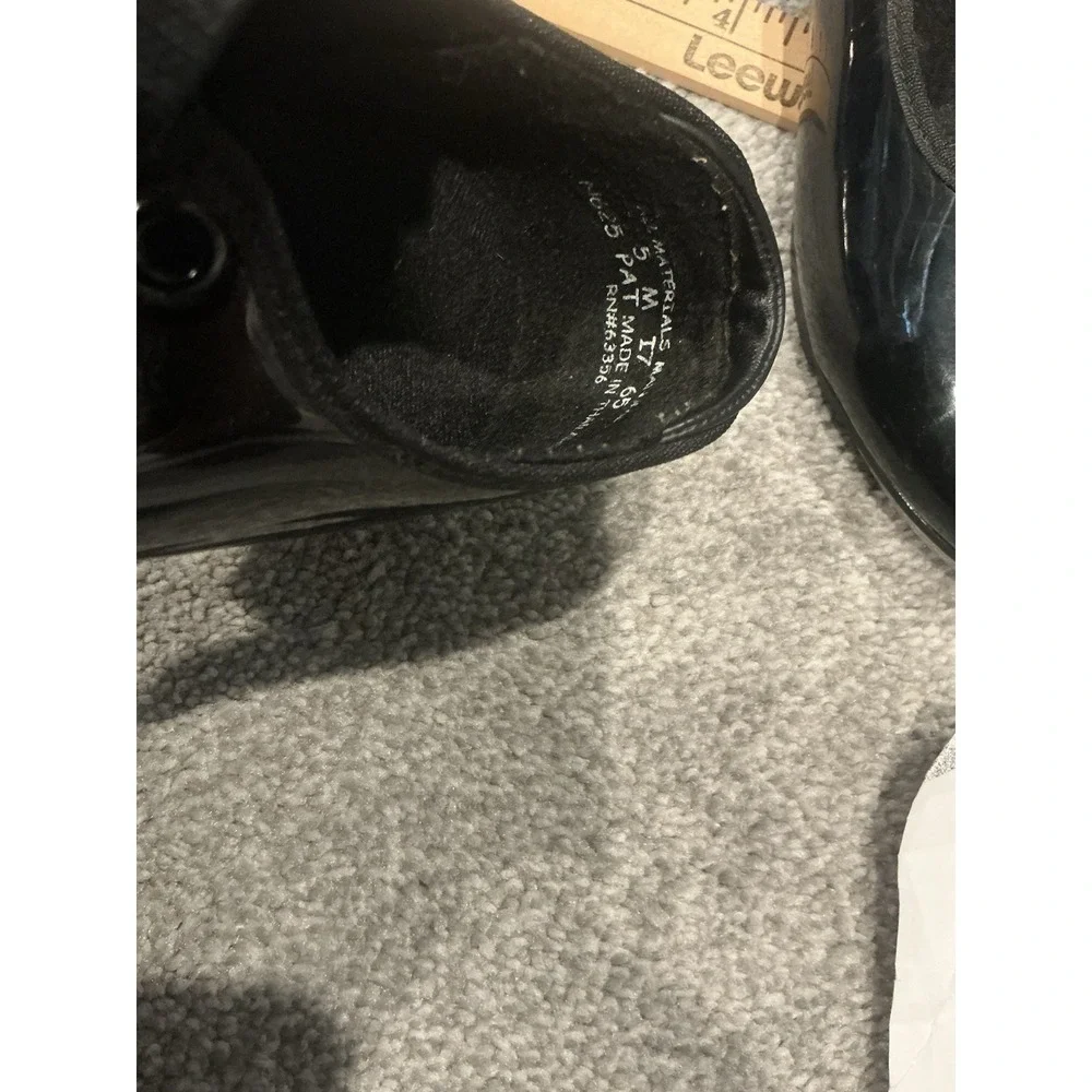 Size 5m Youth Black‎ Capezio Tap Shoes